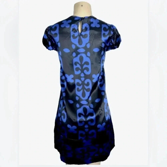 INC BLUE & BLACK SHIFT DRESS GLOSSY PURE SILK CAP SLEEVES MIDI NWT SIZE 6 - Picture 2 of 7